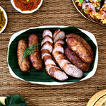 Charger l&#39;image dans la galerie, Saucisses Fermentées &quot;Xai oua Som&quot; | ອົ່ວສົມ້
